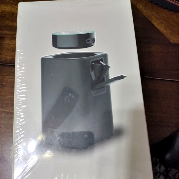 Bluetooth speaker - Picture 1 of 4